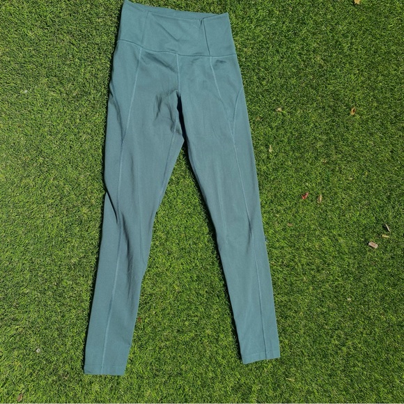 Girlfriend Collective Compressive High-Rise Legging in Moss size XS - Picture 3 of 5